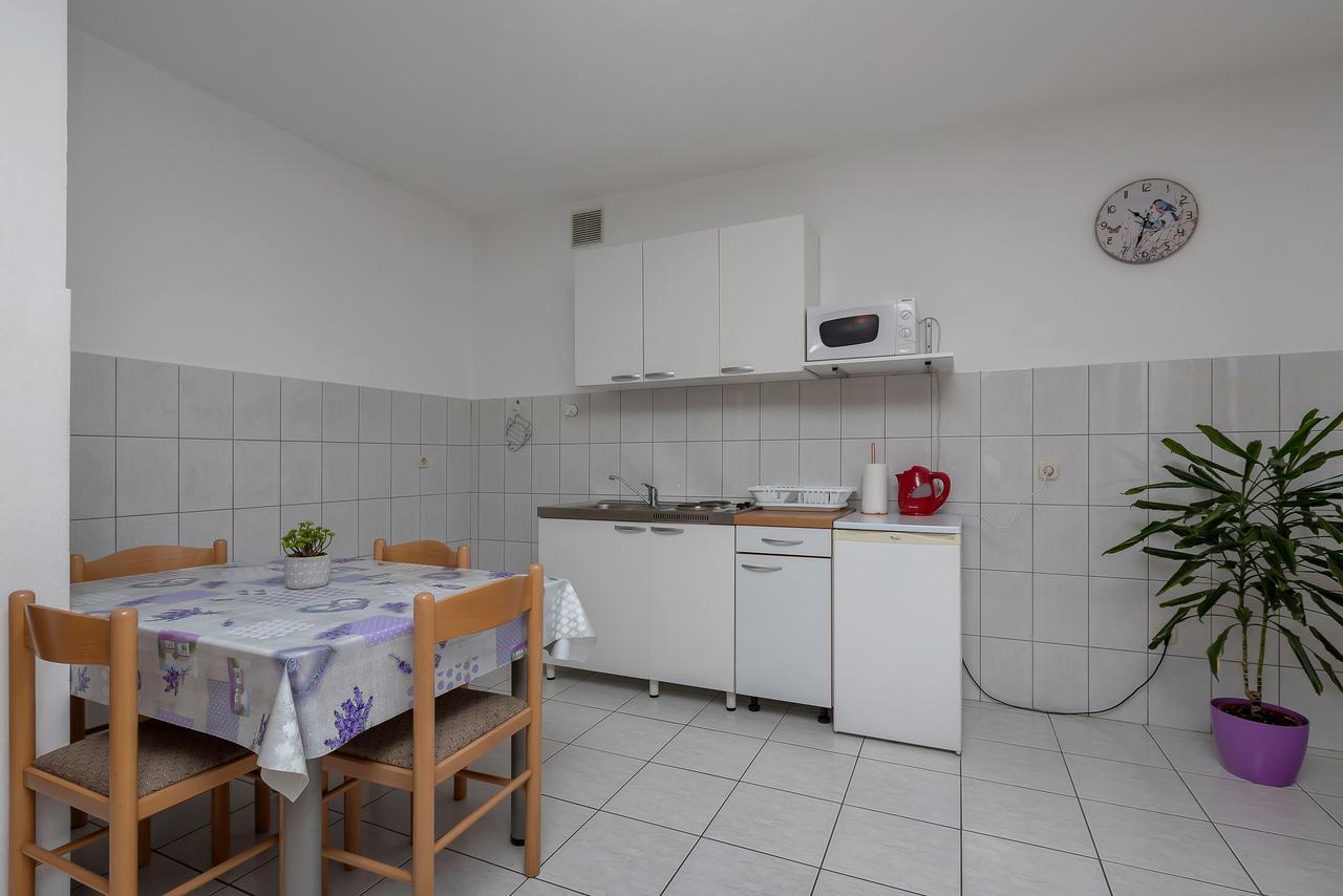 Apartmani Leona Makarska Dış mekan fotoğraf